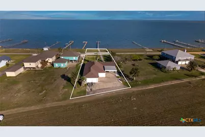 316 Marshall Johnson Avenue, Port Lavaca, TX 77979 - Photo 41