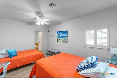 316 Marshall Johnson Avenue, Port Lavaca, TX 77979 - Photo 29