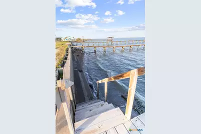 316 Marshall Johnson Avenue, Port Lavaca, TX 77979 - Photo 45