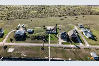 316 Marshall Johnson Avenue, Port Lavaca, TX 77979 - Photo 37