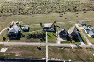 316 Marshall Johnson Ave, Port Lavaca, TX 77979 - Photo 37