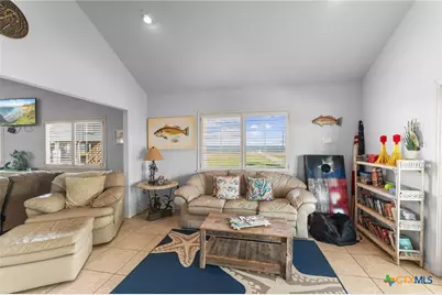 316 Marshall Johnson Avenue, Port Lavaca, TX 77979 - Photo 9