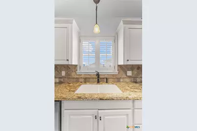 316 Marshall Johnson Avenue, Port Lavaca, TX 77979 - Photo 25