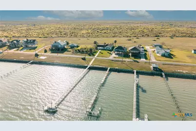 316 Marshall Johnson Avenue, Port Lavaca, TX 77979 - Photo 43