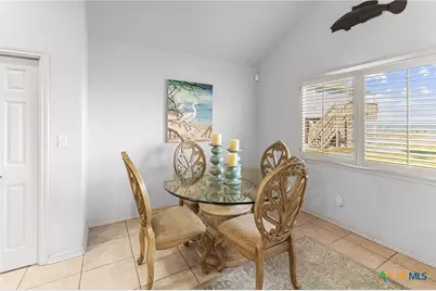 316 Marshall Johnson Avenue, Port Lavaca, TX 77979 - Photo 17