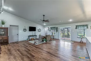 300 Troy View Dr, Troy, TX 76579 - Photo 3