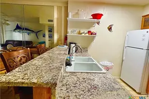 458 S 15th St, Port O'Connor, TX 77982 - Photo 3