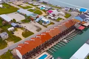 458 S 15th St, Port O'Connor, TX 77982 - Photo 35