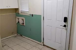 2406 Bon Aire Ave, Victoria, TX 77901 - Photo 31