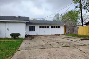 2406 Bon Aire Ave, Victoria, TX 77901 - Photo 3