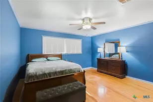 308 Alamogordo Dr, Victoria, TX 77904 - Photo 11