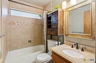 308 Alamogordo Dr, Victoria, TX 77904 - Photo 15