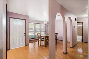 308 Alamogordo Dr, Victoria, TX 77904 - Photo 3