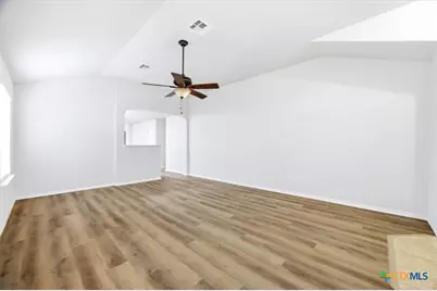 348 Ibis Falls Drive, New Braunfels, TX 78130 - Photo 15