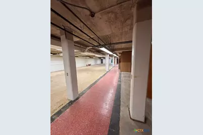 256 W Court Street, Seguin, TX 78155 - Photo 21