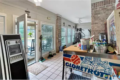 508 Masters Drive, Victoria, TX 77904 - Photo 17