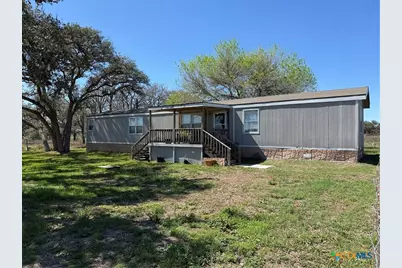 776 Fm 237, Victoria, TX 77905 - Photo 1