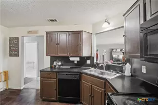 4400 Beach Ball Dr, Killeen, TX 76549 - Photo 11