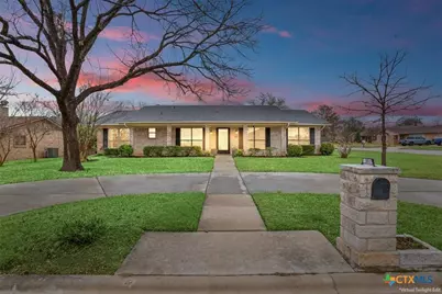 901 S Roy Reynolds Drive, Harker Heights, TX 76548 - Photo 1