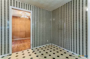 1217 S 41st St, Temple, TX 76504 - Photo 7