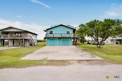 88 Bay Street, Port O'Connor, TX 77982 - Photo 5