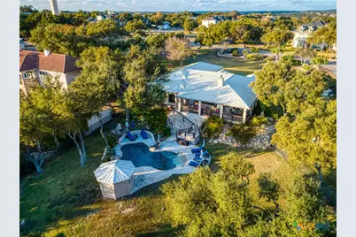 110 Kingsbury, Canyon Lake, TX 78133 - Photo 35