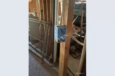 503 N Race Street, Lampasas, TX 76550 - Photo 11