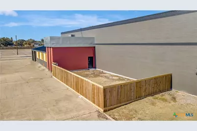 4106 Houston Highway, Victoria, TX 77901 - Photo 7