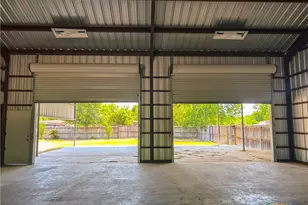 90 Honey Dr, Victoria, TX 77904 - Photo 25