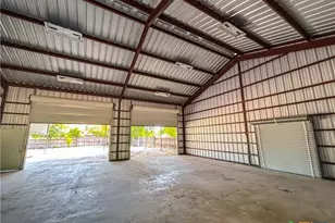 90 Honey Dr, Victoria, TX 77904 - Photo 27