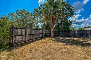 90 Honey Dr, Victoria, TX 77904 - Photo 5