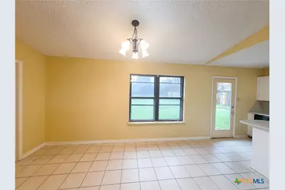 908 Hackberry Street, Copperas Cove, TX 76522 - Photo 9