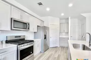 1861 Bonham Ln, Round Rock, TX 78664 - Photo 7