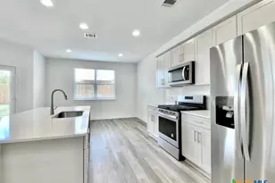 1861 Bonham Ln, Round Rock, TX 78664 - Photo 9