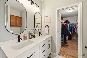 911 Karah, New Braunfels, TX 78130 - Photo 33