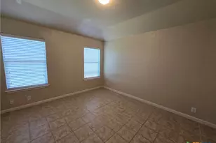 3428 Zachary St, Seguin, TX 78155 - Photo 7