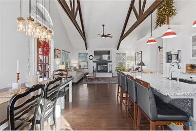 121 Lakeside Drive, Seguin, TX 78155 - Photo 5