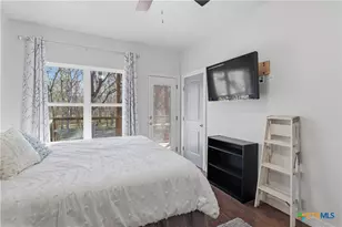 121 Lakeside Dr, Seguin, TX 78155 - Photo 25