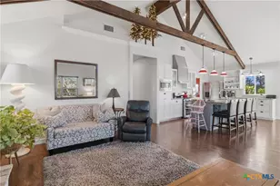 121 Lakeside Dr, Seguin, TX 78155 - Photo 15