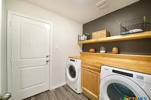 3884 Lorenzen Ct, Belton, TX 76513 - Photo 17