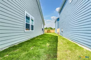 1628 Arbor Knot Dr, Kyle, TX 78640 - Photo 25