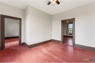 119 County Road 3007, Lott, TX 76656 - Photo 5