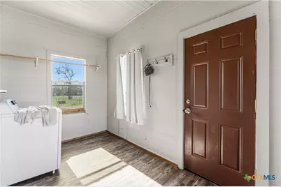 119 County Road 3007, Lott, TX 76656 - Photo 17