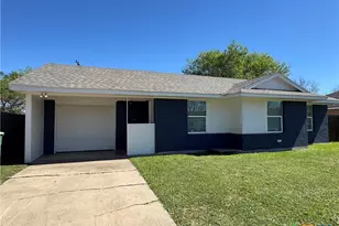 1708 Alamo Dr, Victoria, TX 77901 - Photo 1