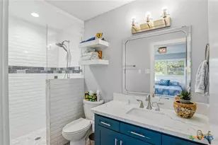 911 W Constitution St, Victoria, TX 77901 - Photo 27