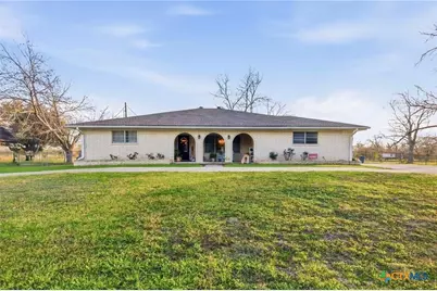 911 W Constitution Street, Victoria, TX 77901 - Photo 3