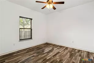 1005 Tripp Ln, New Braunfels, TX 78130 - Photo 13