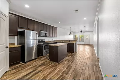 1005 Tripp Lane, New Braunfels, TX 78130 - Photo 3