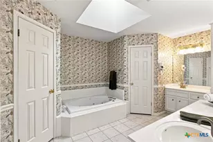 204 Windy Way Dr, Victoria, TX 77904 - Photo 27