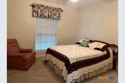 204 Windy Way Drive, Victoria, TX 77904 - Photo 19